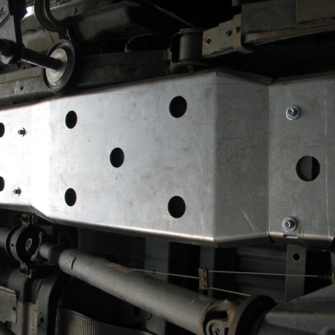 Płyta osłonowa zbiornika paliwa FORD RANGER T6 2015-